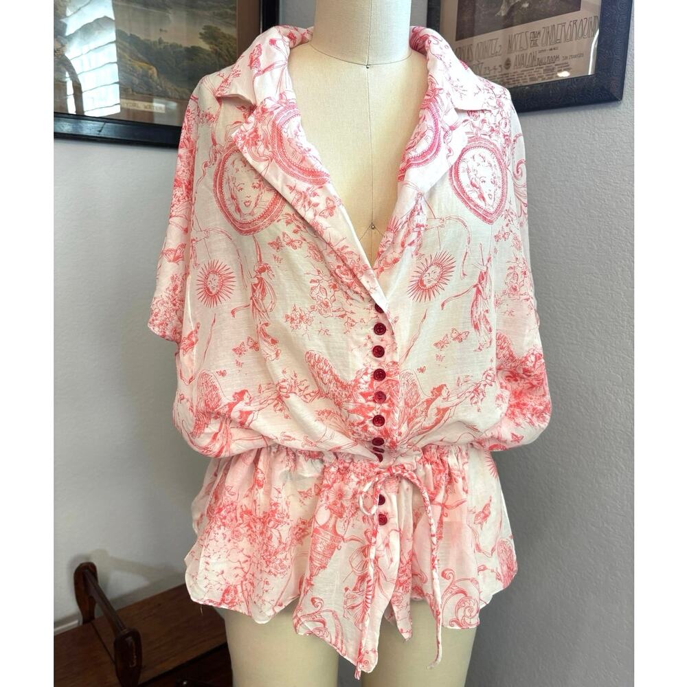 Designer Carolina Herrera spring 2014 collection toile Marilyn Monroe top blouse
